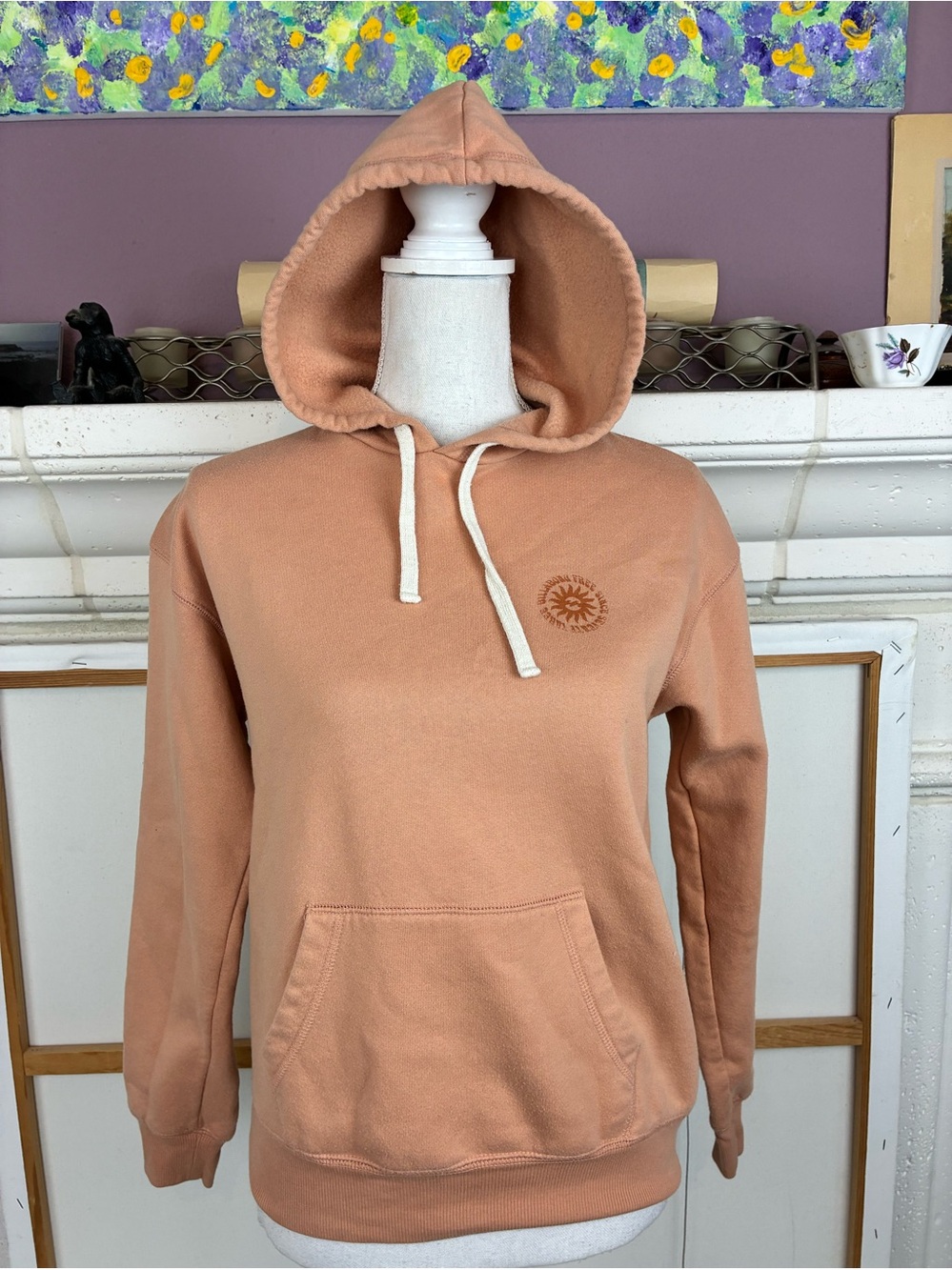 Billabong Graphic Vintage Hoodie Sweatshirt - Comemorative Peach/Tan Cozy & Cute